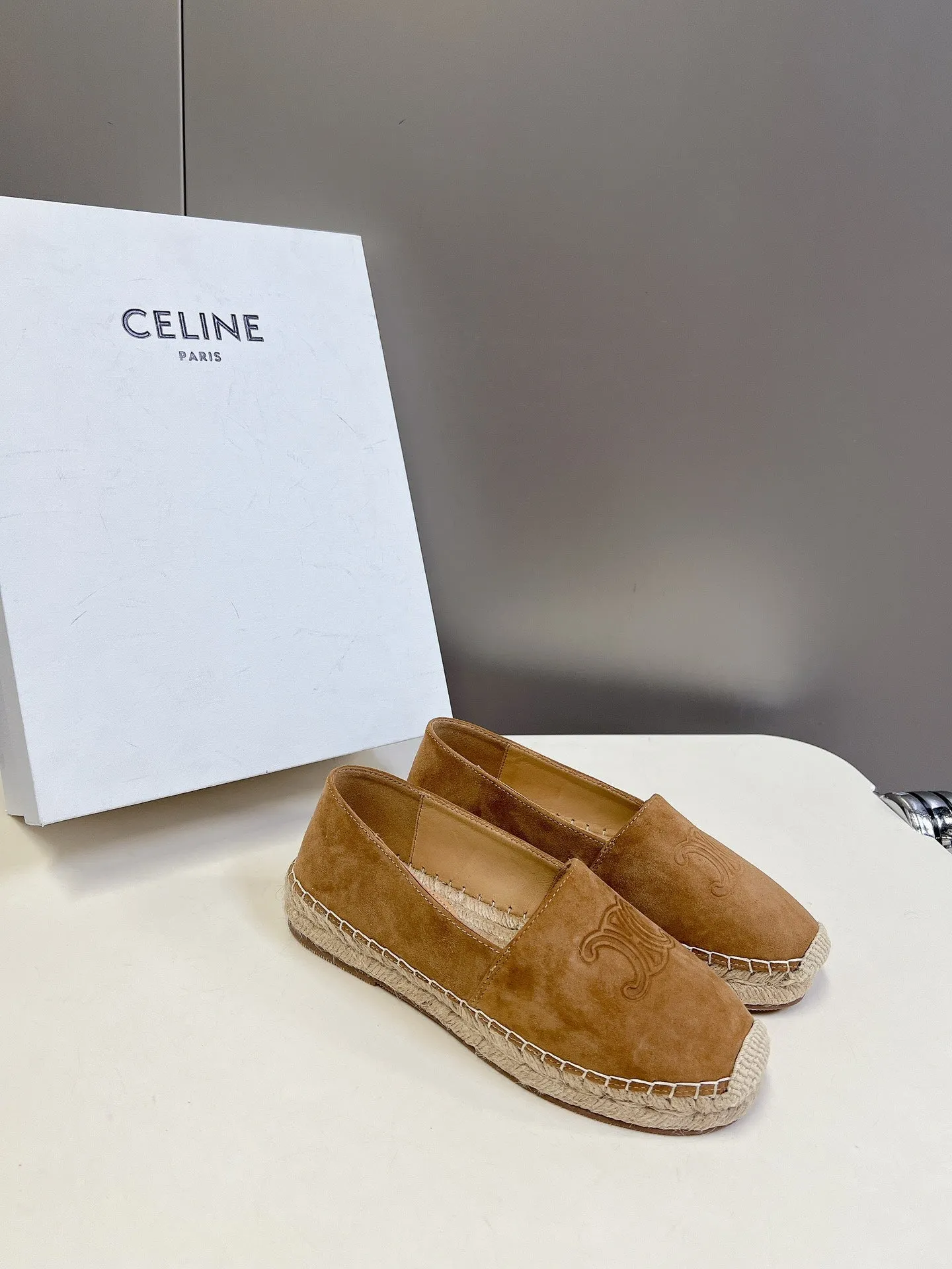 285938 Espadrillas CELINE Suede Celine Loafers Brown Wi-Fi-enabled Professional
