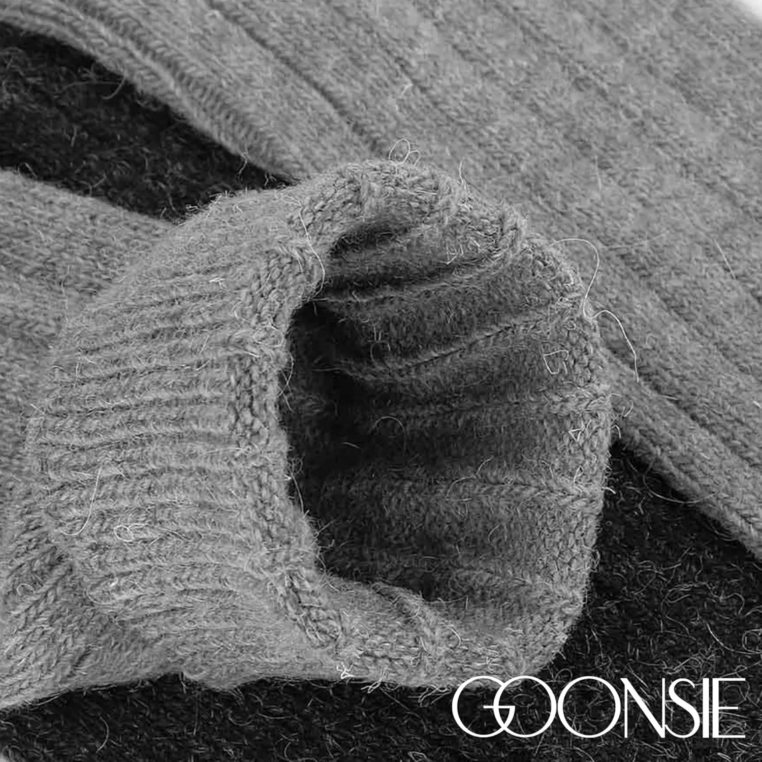 Alpaca Wool Socks, Winter Comfort and Warm for Men & Women Alpaca-Merino blend Boot Socks Thermal Cushioned - 2 Pairs