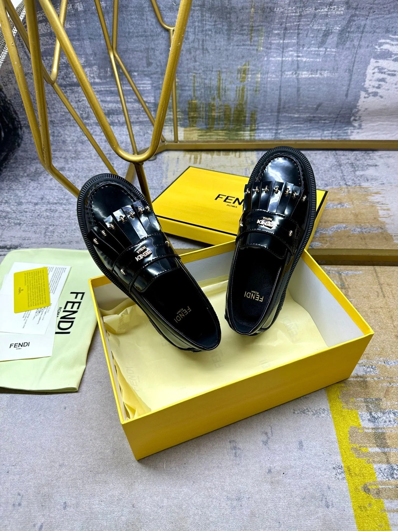 BAGUETTE CALFSKIN HARDWARE Great discounts BLACK FENDI WITH Express shipping IN GOLD LOAFERS FENDI