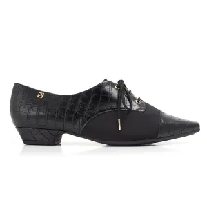 Black Lace-Up Flats for Women (278.019)