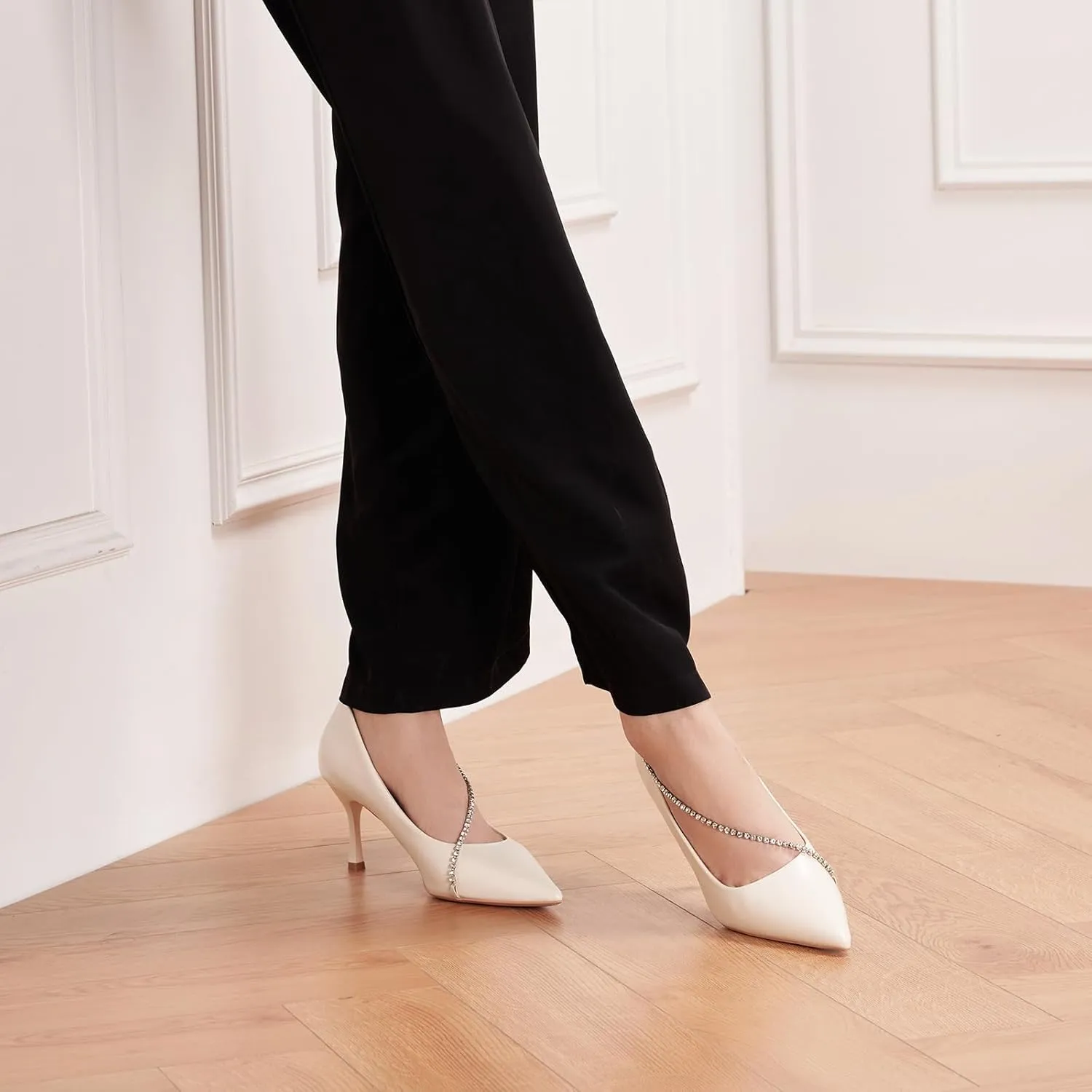 C.Paravano Crystal Chain Pointed Toe Flats Comfortable Party Dressy Shoes for Women Designer Shoes Women's Flats