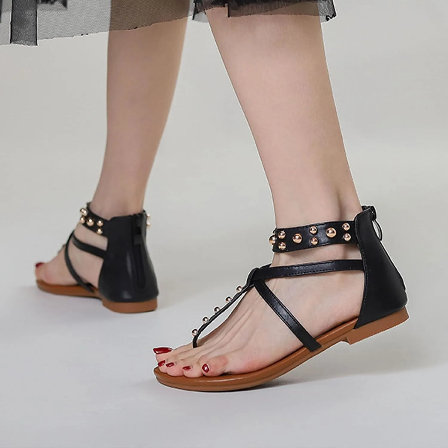 Flat Sandals for Women T-Strap Back Zipper Studded Gladiator Sandals Summer Beach Thong Sandals for Women
