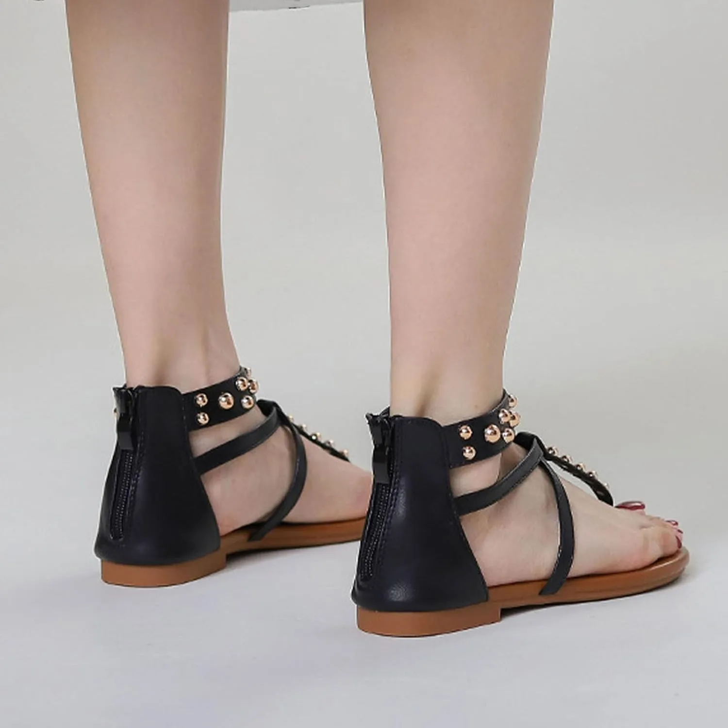 Flat Sandals for Women T-Strap Back Zipper Studded Gladiator Sandals Summer Beach Thong Sandals for Women
