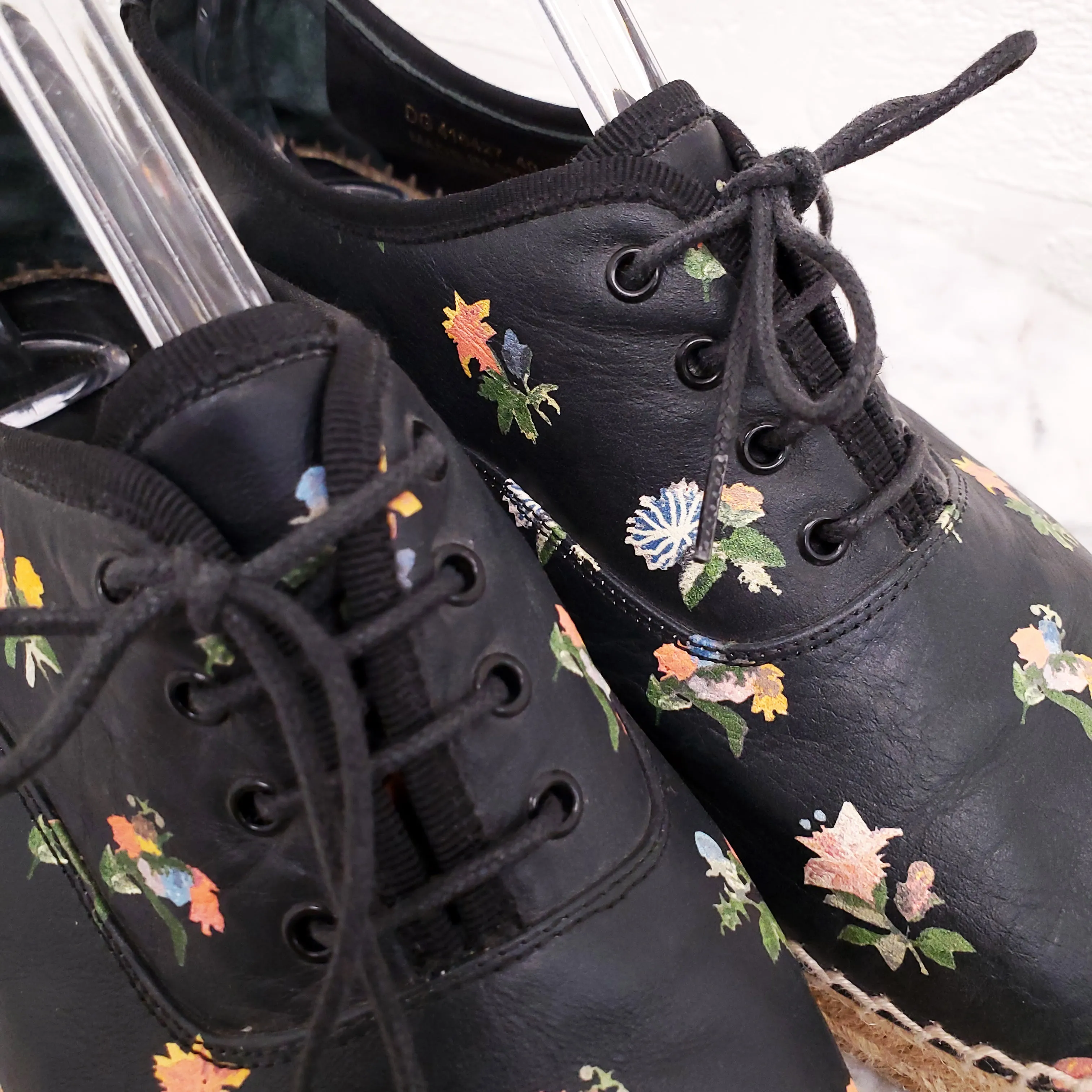 ISABEL MARANT BLACK FLORAL LEATHER ESPADRILLES - SIZE 40