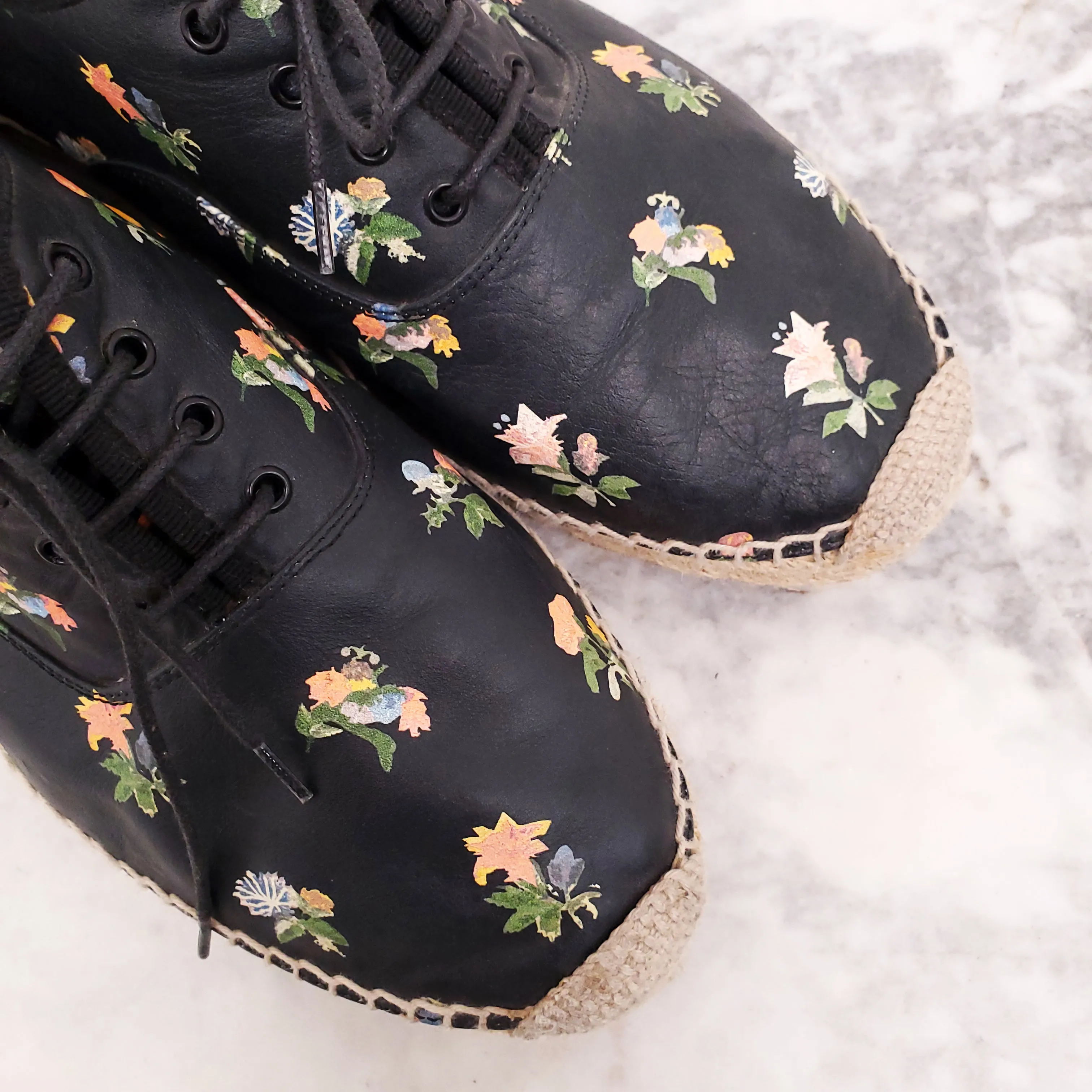 ISABEL MARANT BLACK FLORAL LEATHER ESPADRILLES - SIZE 40