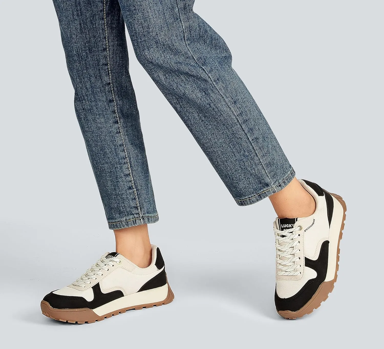 LUCKY STEP Women's Platform Canvas Sneaker Casual Lace-up Stylish Tennis Running Retro Classic Trainers Walking Fashion Sneakers