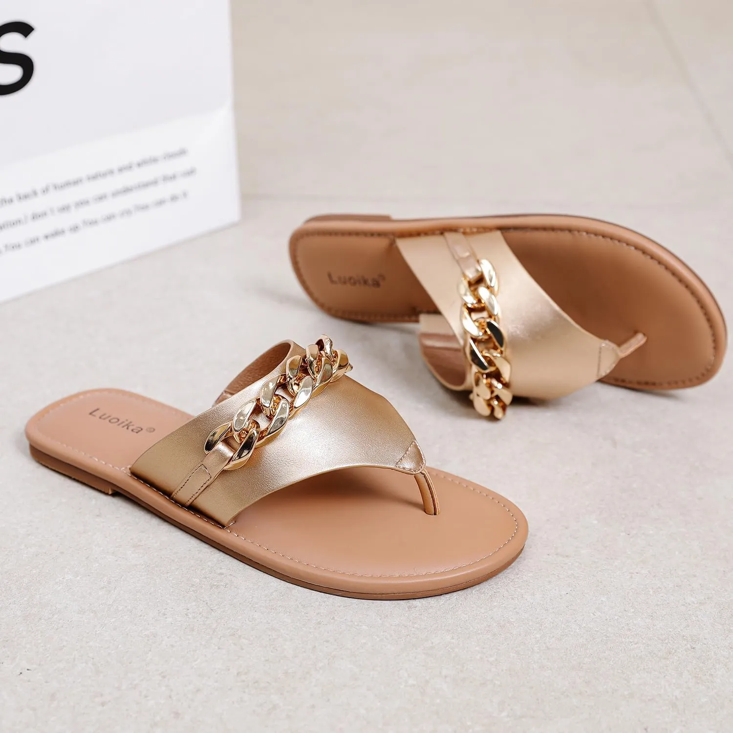 Luoika Women's Wide Width Flat Slides Sandals, Flip Flop Strappy Rhinestone Thong Sandals Comfortable Summer Beach Shoes for Women.