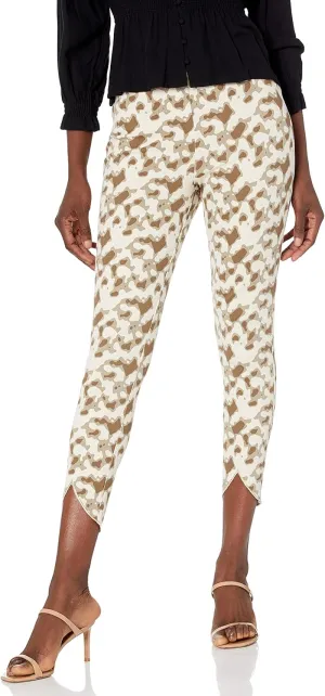 Lyssé Women's Lynette Scallop Edge Denim Pattern