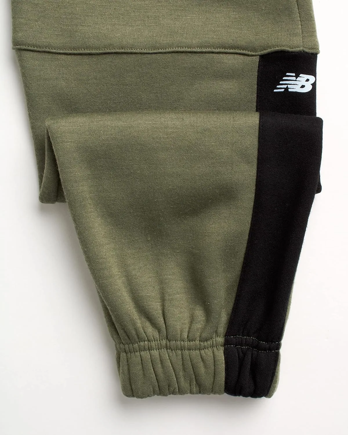 New Balance Boys Sweatpants - 2 Pack Lightweight Fleece Boys Athletic Pants with Pockets and Adjustable Waistband (8-20)