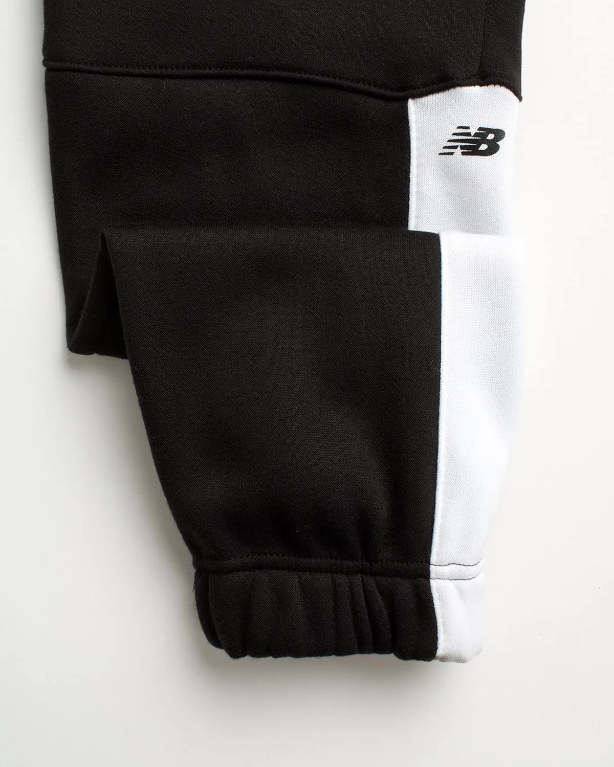 New Balance Boys Sweatpants - 2 Pack Lightweight Fleece Boys Athletic Pants with Pockets and Adjustable Waistband (8-20)