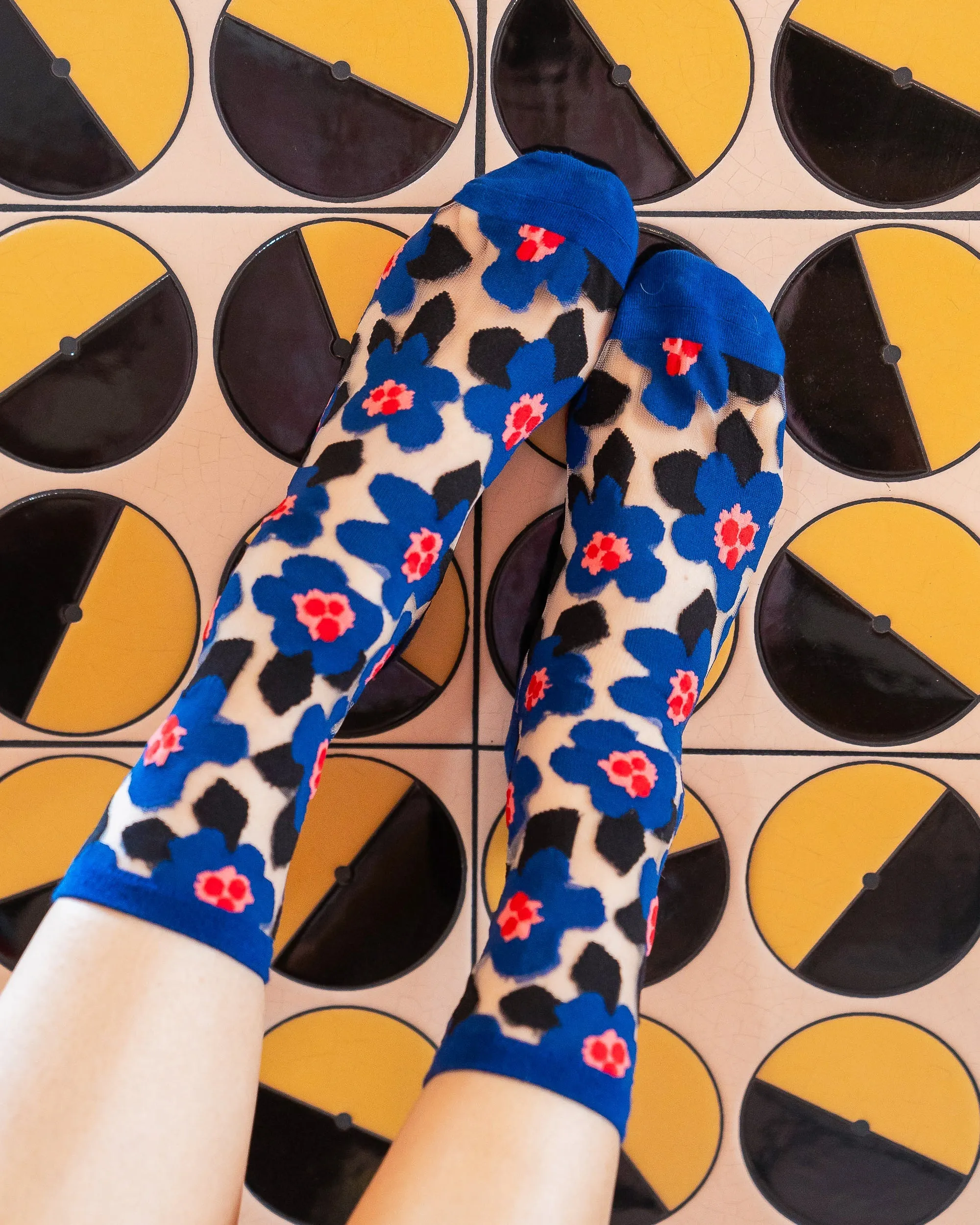 SOCK CANDY "BOLD BLUE FLORAL" SHEER SOCKS