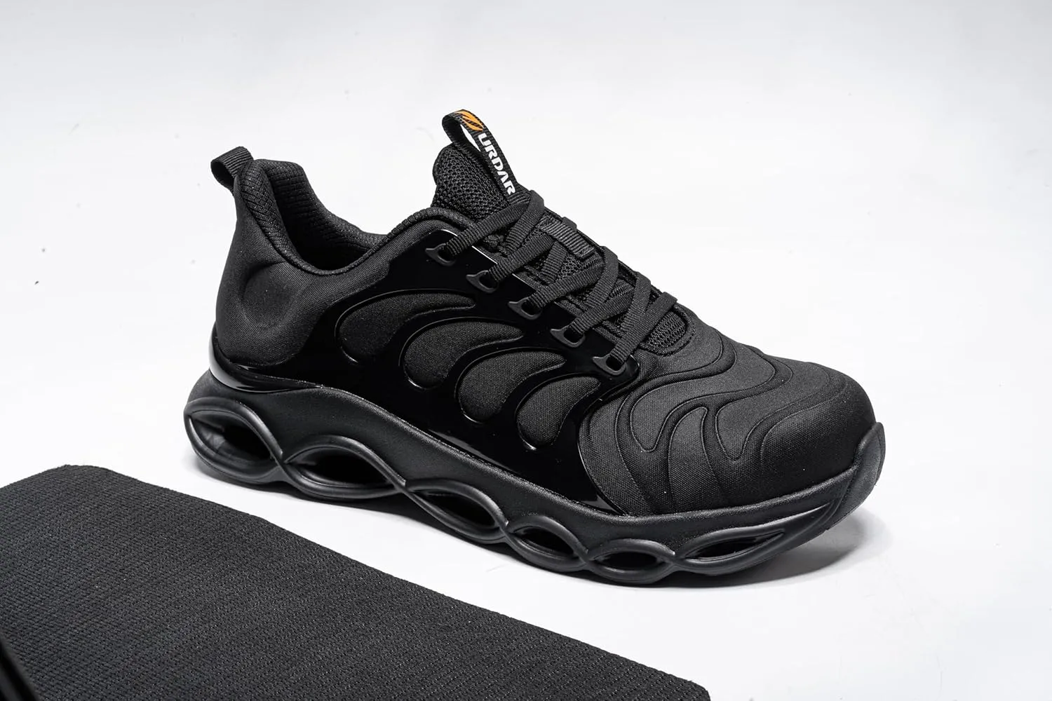 Steel Toe Shoes for Men and Women Lightweight Comfortable Work Shoes Safety Sneakers Cushion
