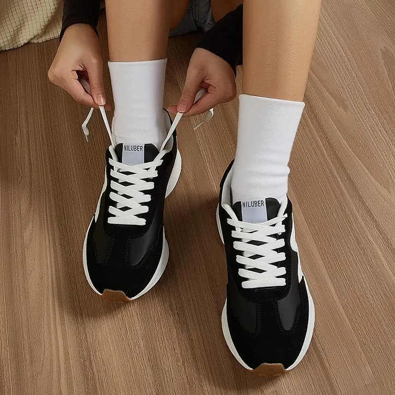 Women's Platform Retro Style Sneakers - Lace-up Classic Fashion Stylish Tennis Running Walking Shoes
