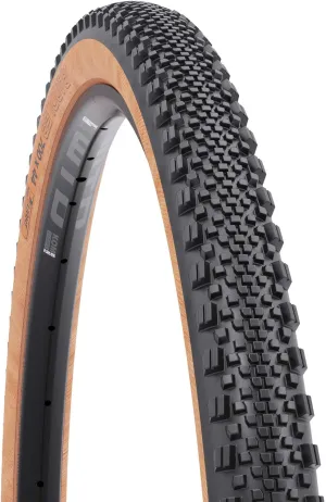 WTB Raddler Fast Rolling Bike Tire - High-Volume Gravel Tire with SG2 Puncture Protection - Optimized for Speed & Traction - Ideal for Gravel Adventures - Black or Tan Sidewall